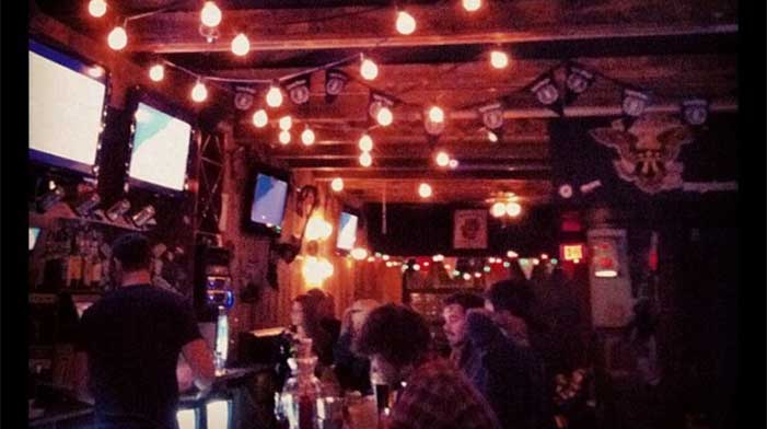 picture of a bar