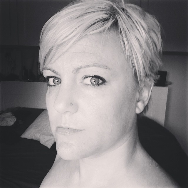 headshot of shannon in black and white